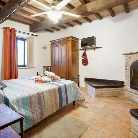 2 Bedroom In Stribugliano