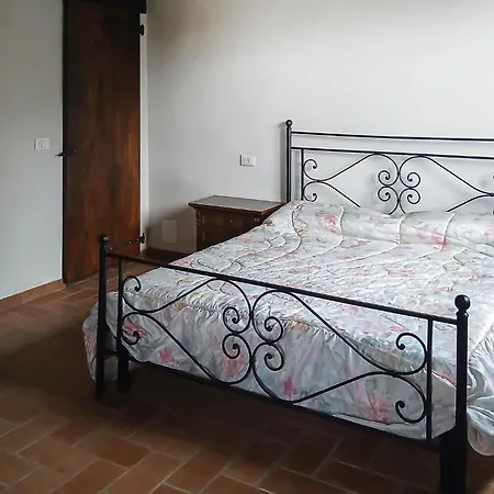 2 Bedroom In 度假居 Stribugliano
